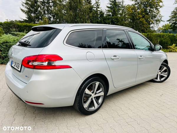 Peugeot 308 SW PureTech 130 Stop & Start Allure - 12