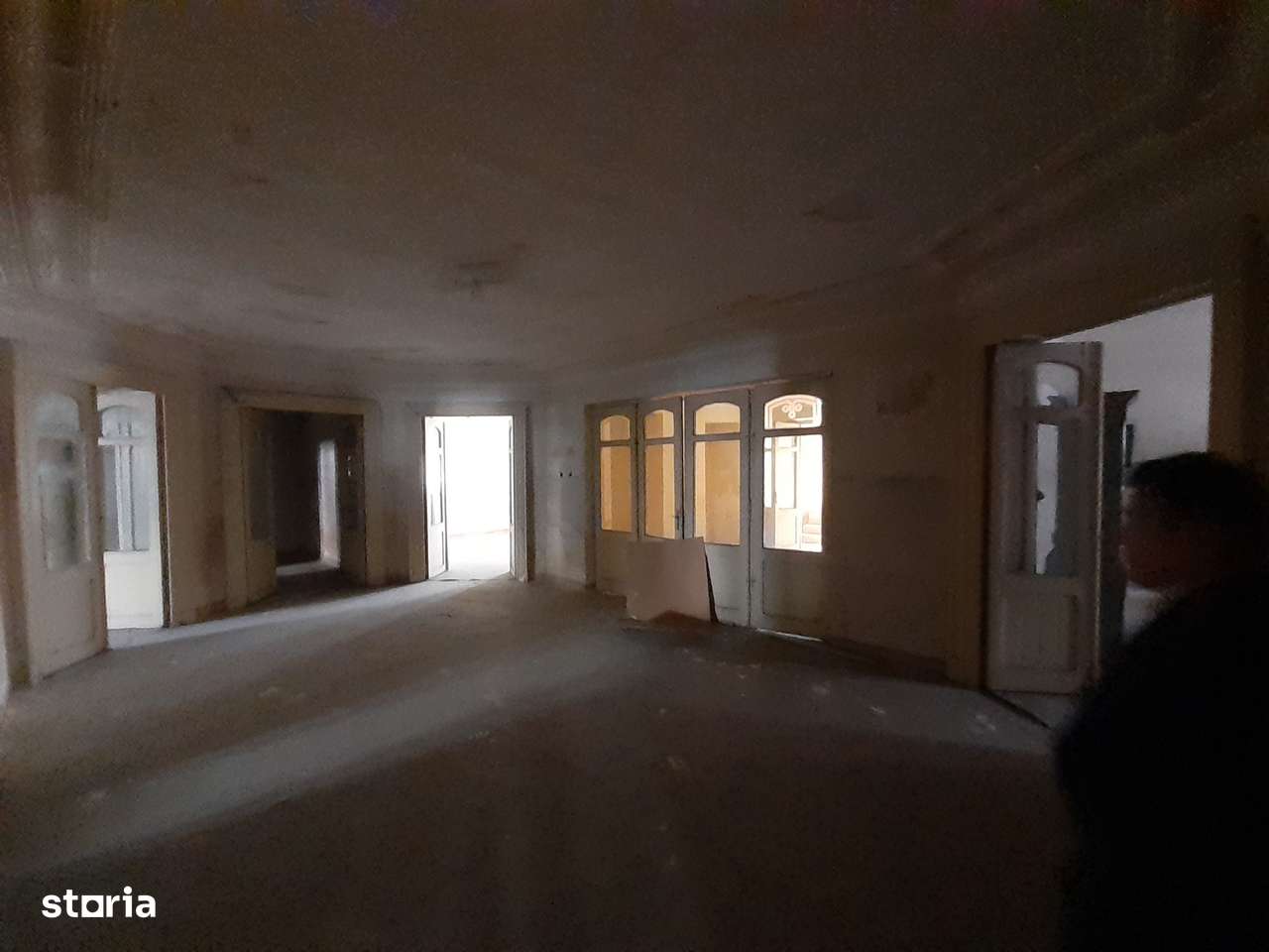 Casa in stil brancovenesc si teren 1750 mp in zona Piata Romana - Imagine principală: 5/18