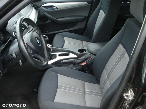 BMW X1 - 10