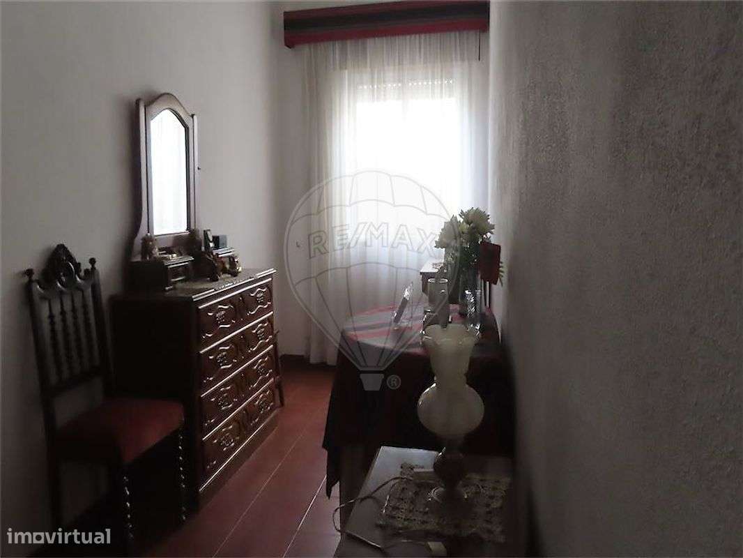 Moradia T2 para venda-21