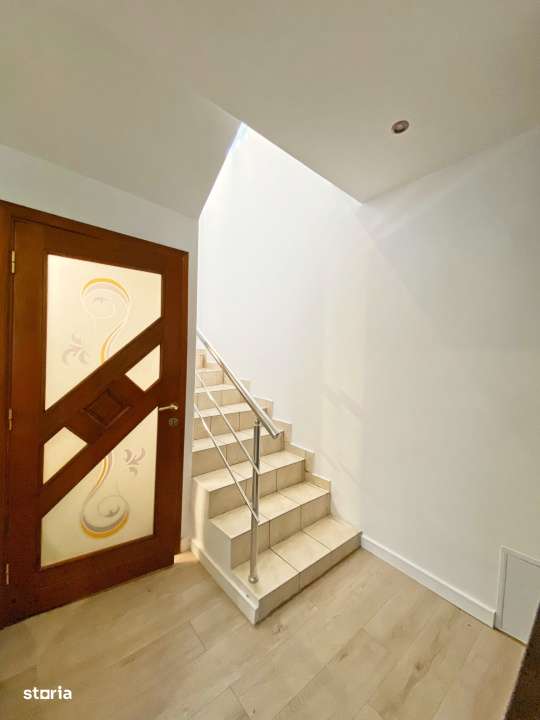 Casa P+M cu teren 162 mp - situata pe malul lacului Fundeni, peninsula-4