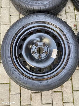 Koła Volkswagen 6.5J x 16 5x112 ET50 205/55-16 91V - 4