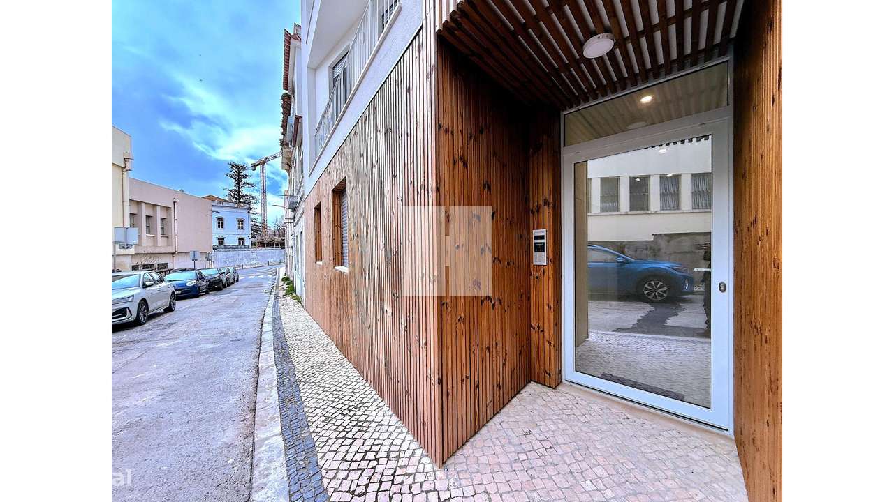 Apartamento T1K Novo em Zona Nobre - Grande imagem: 3/28