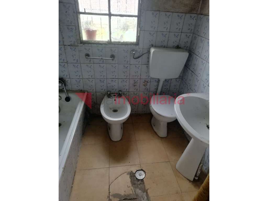 Moradia em Abrigada - Grande imagem: 5/7