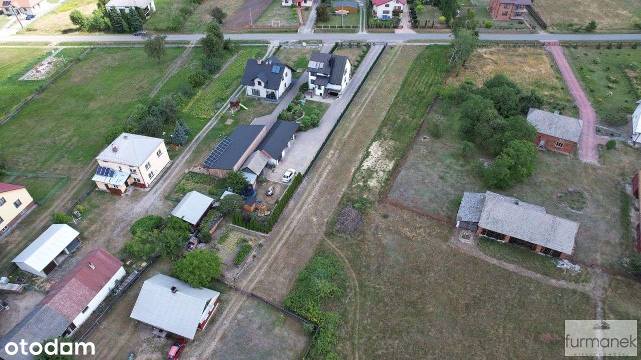 17- arowa działka budowlana blisko miasta-5