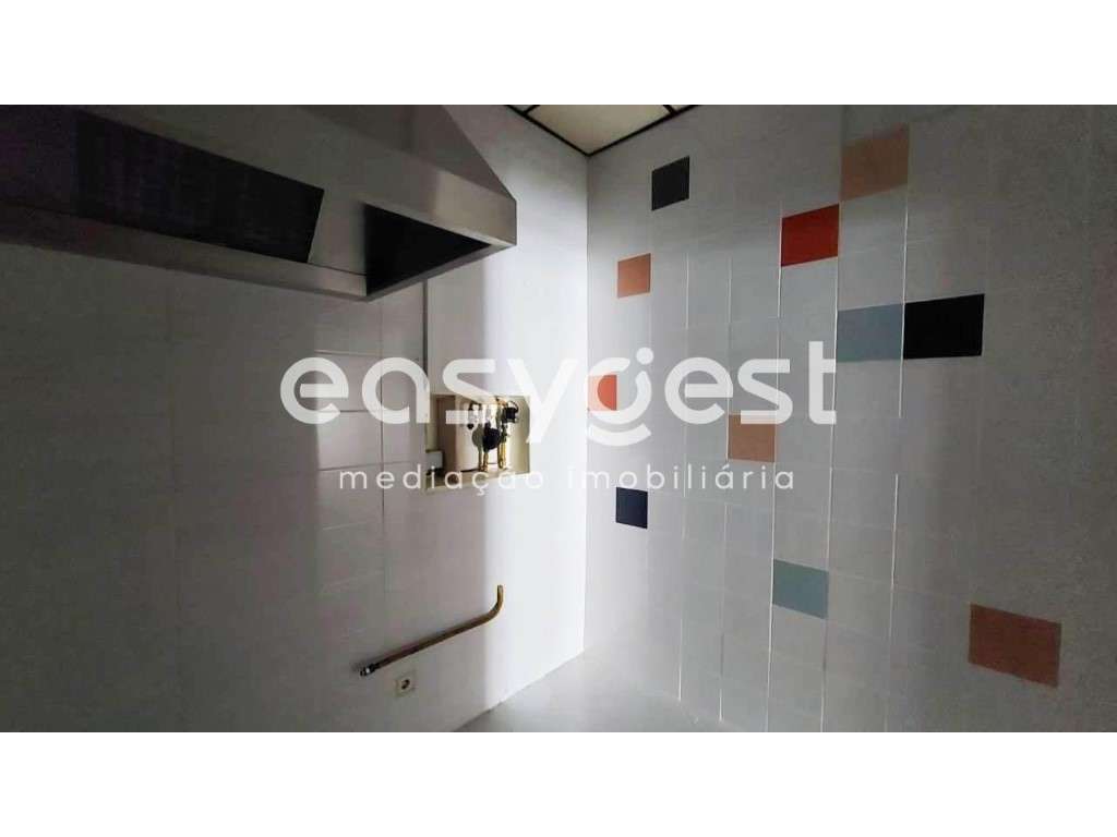 Loja, Cafetaria no Centro Comercial São Francisco, Leiria - Grande imagem: 4/18