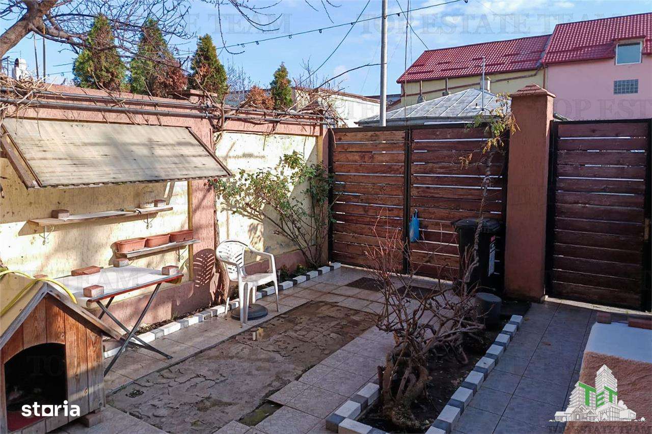 Apartament 2 camere zona Titan, curte proprie 37mp in vila-3