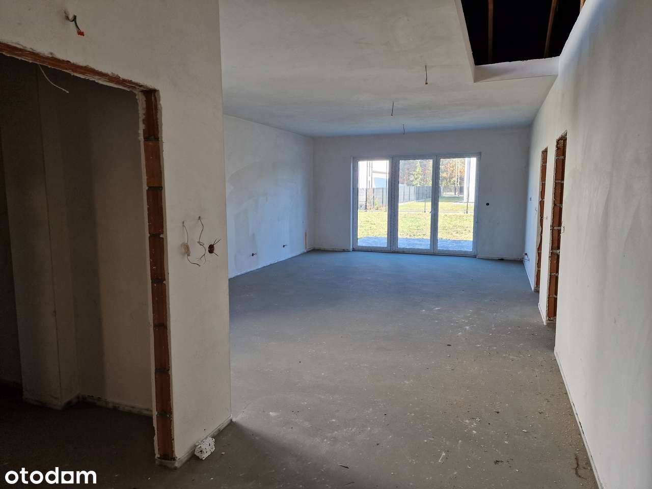 Nowoczesny Blizniak w Otulinie Lasu-7