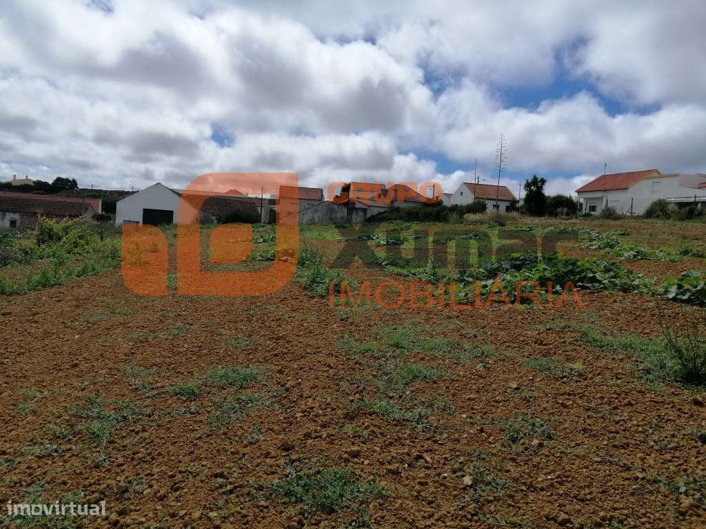 Fantástico terreno com viabilidade para construção de uma ou mais m...-9