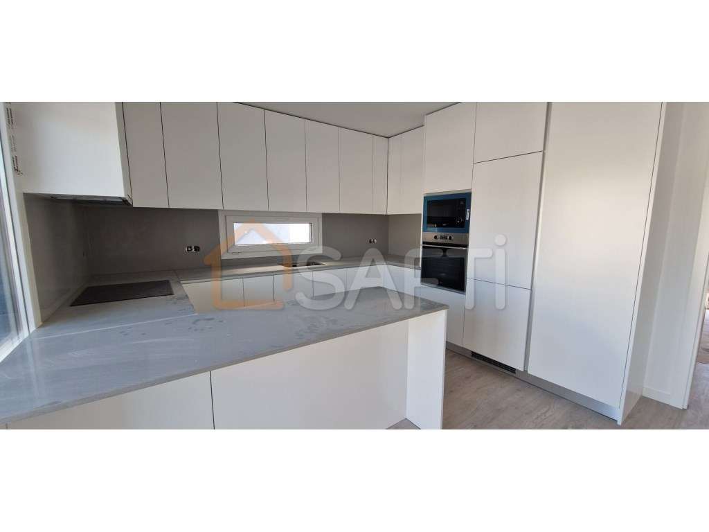 Moradia Geminada T3 com Piscina e Garagem (já está pronta) - Grande imagem: 4/26