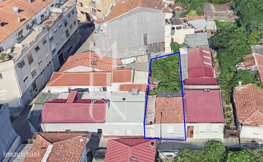 Moradia independente, para remodelação total - Ramalde - Grande imagem: 2/10