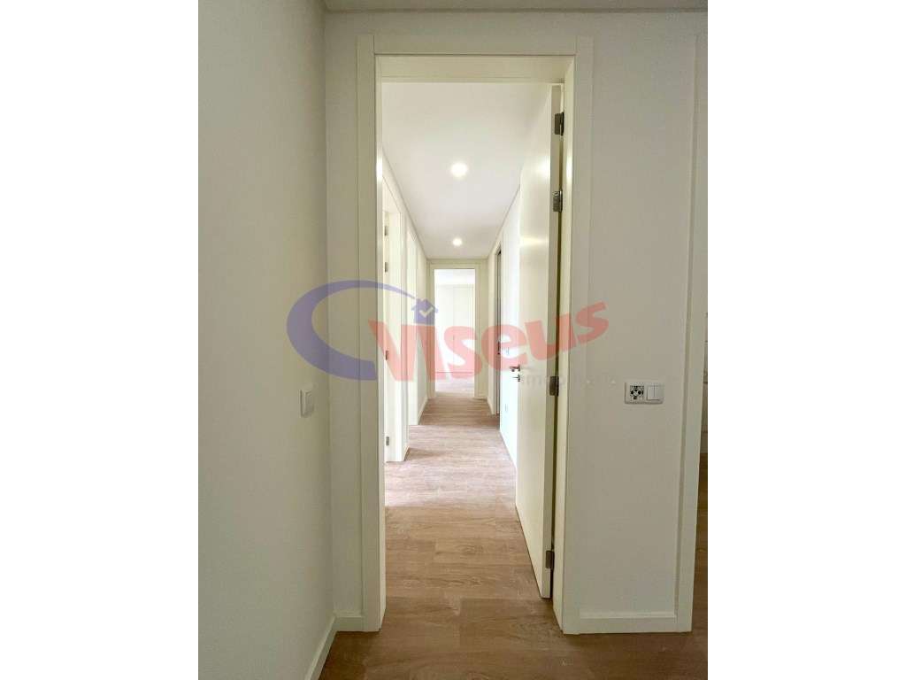 Apartamento T2 Avenida Santo Ovídio-14