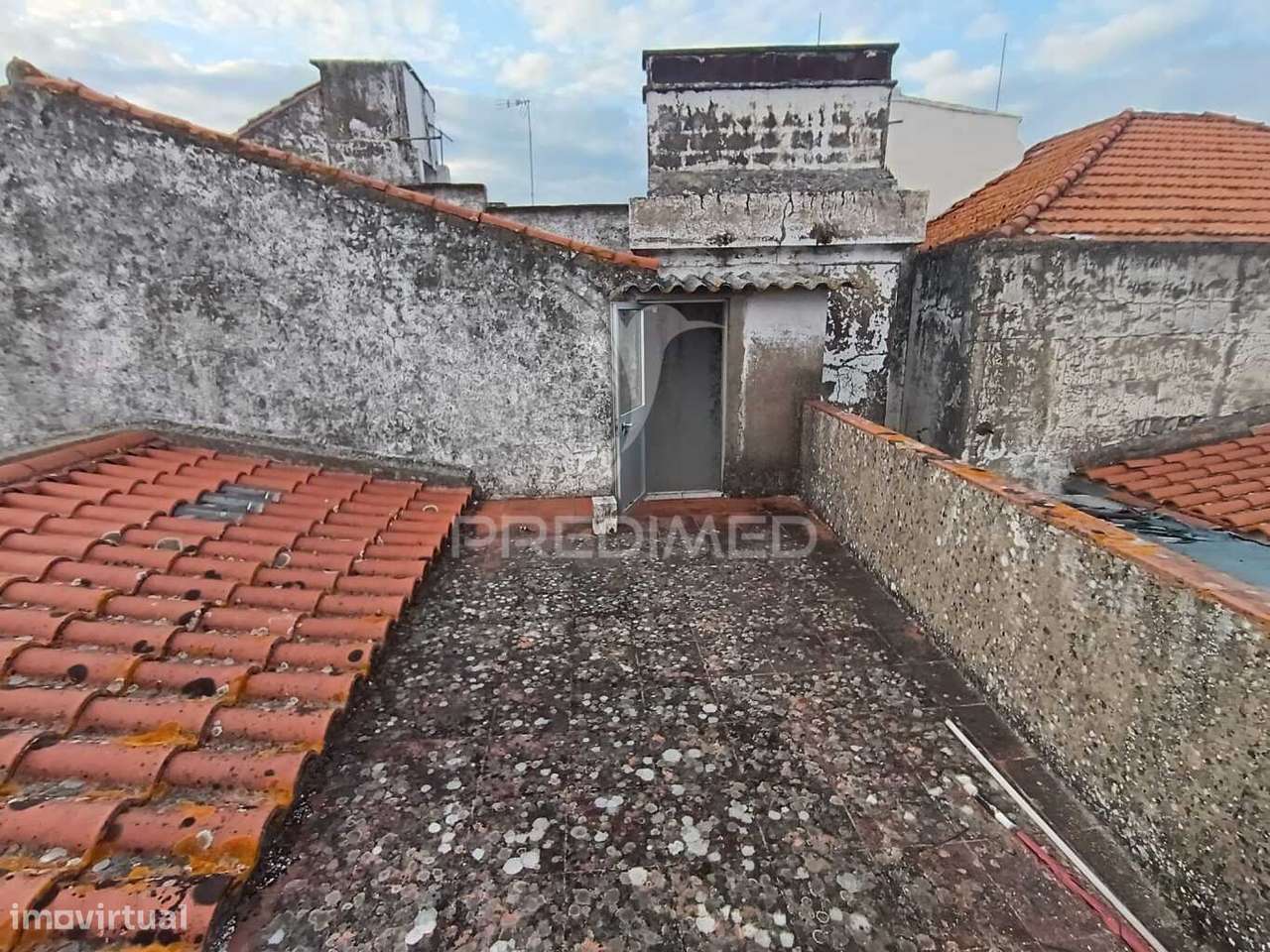 Moradia no Centro Histórico de Elvas com 4 Apartamentos Independent... - Grande imagem: 3/28