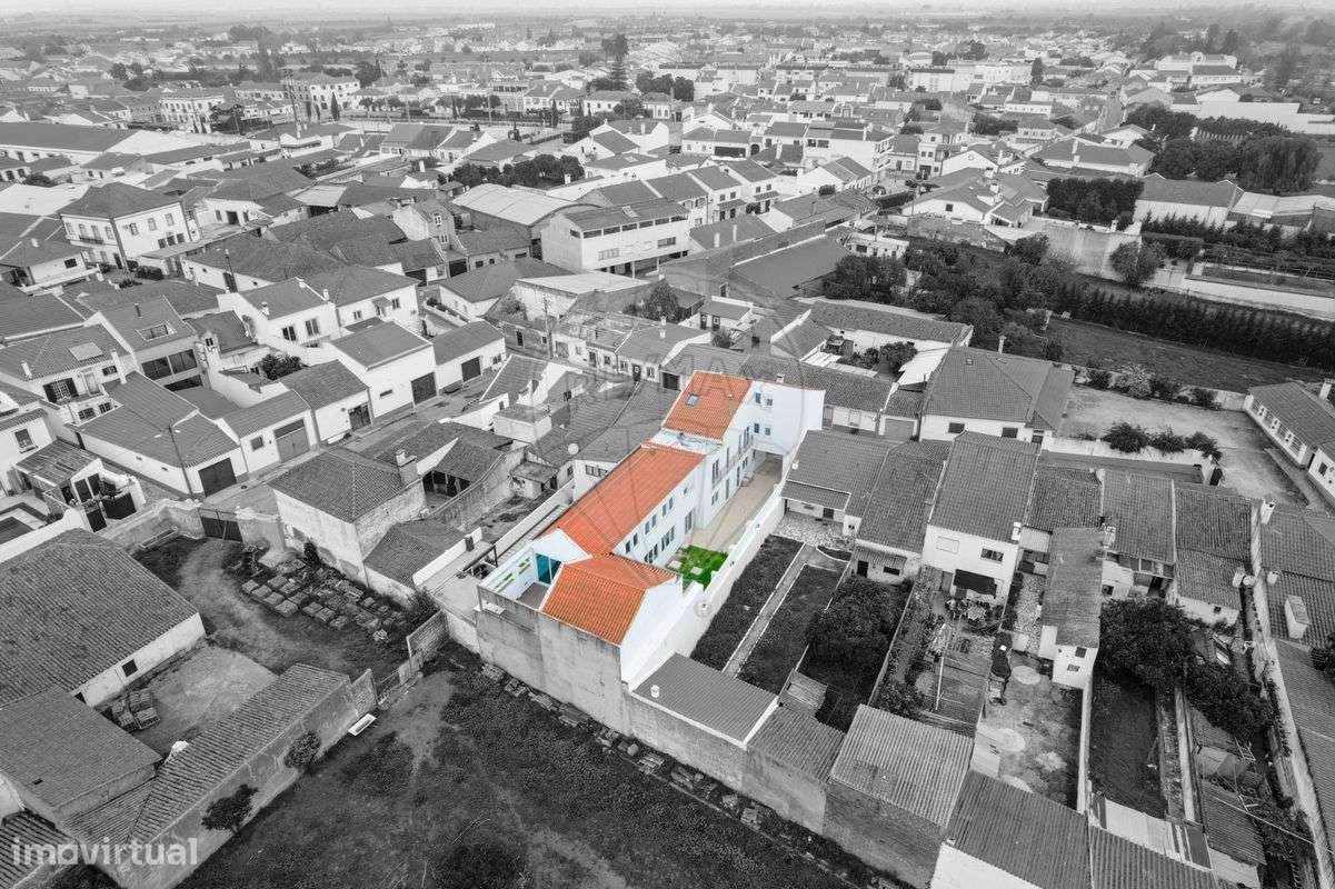 Moradia T8 para venda - Grande imagem: 2/41