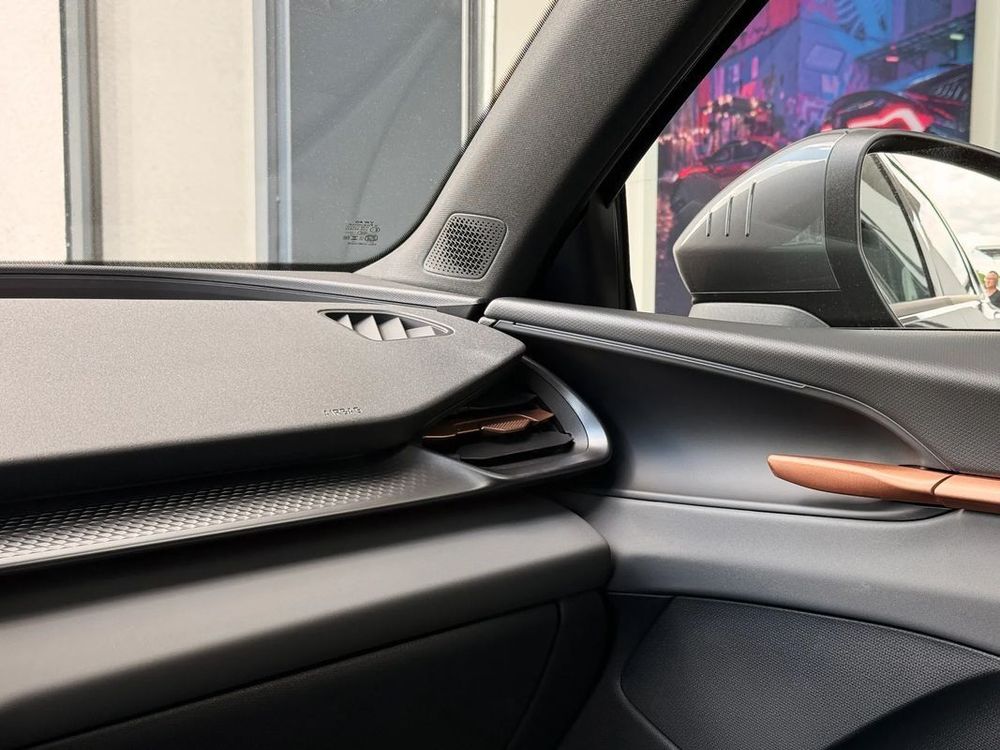 Cupra Terramar 2.0 TSI 4Drive Vz DSG 2025 — zdjęcie 2