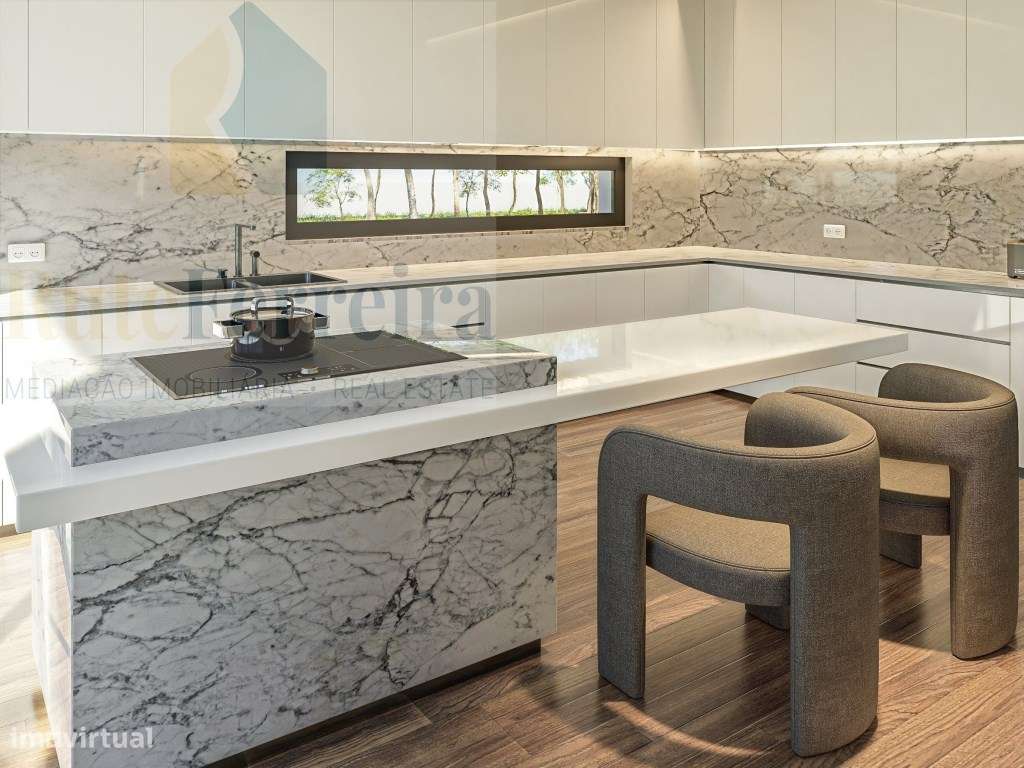 Moradia de design contemporâneo e inovador na Portela da Vila, Torr...-5