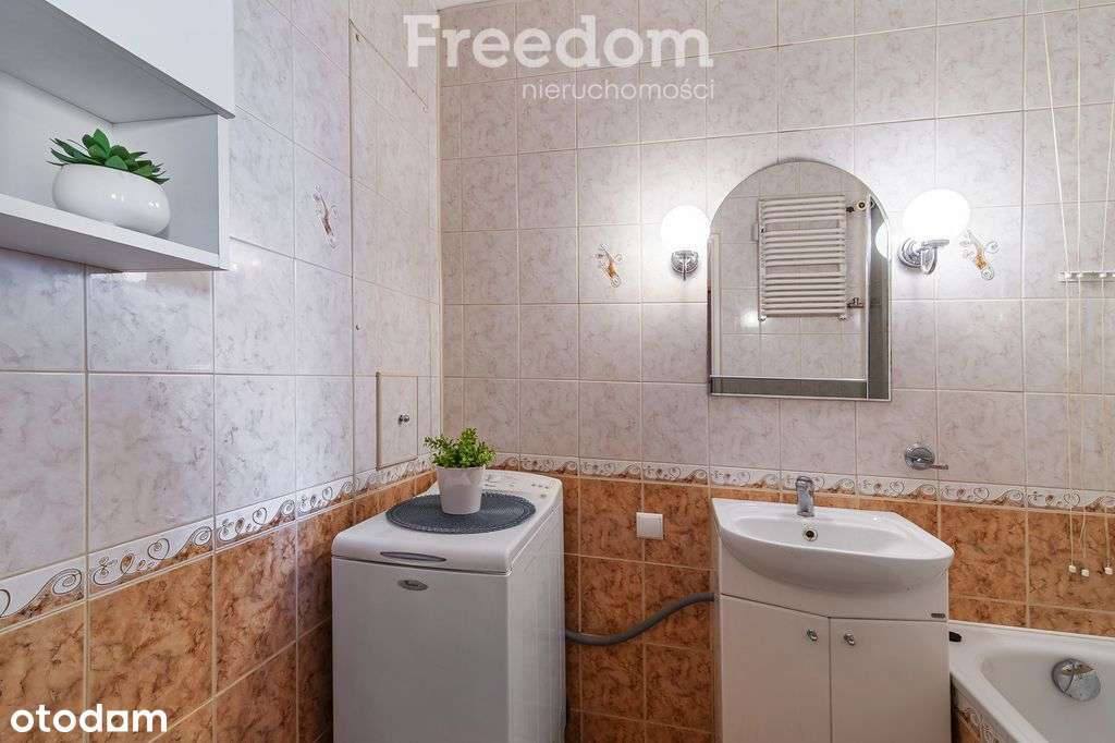 Na sprzedaż 2 pokojowe mieszkanie na Retkini-8