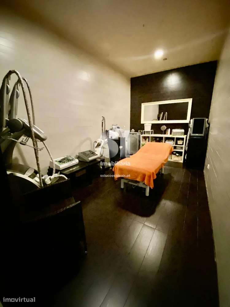 Loja em Coimbra - Grande imagem: 5/13