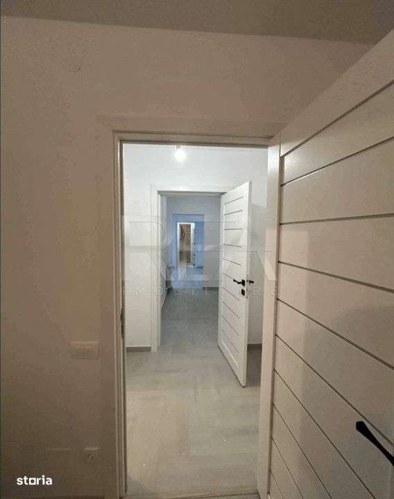 3 camere, P/10, centrala, anvelopat-Gorjului-Valea Lunga - Imagine principală: 4/9