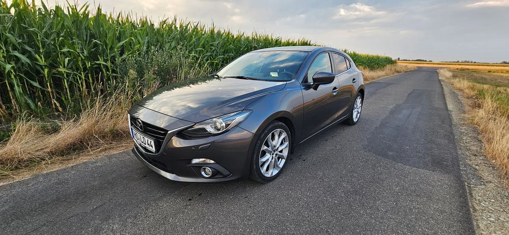 Mazda 3 III (2013-) 1.5 D Skymotion 2016