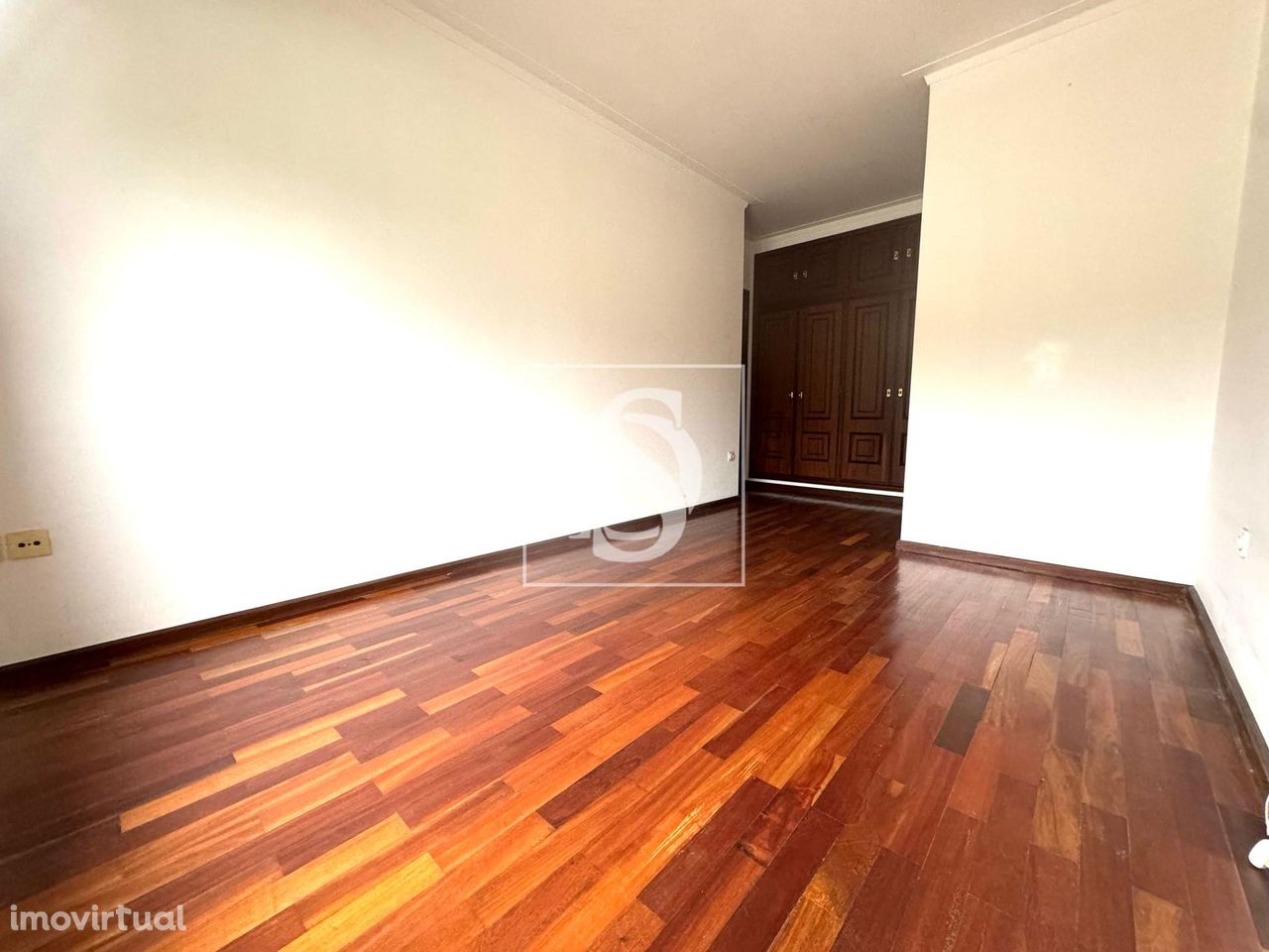 Apartamento em Paços de Brandão