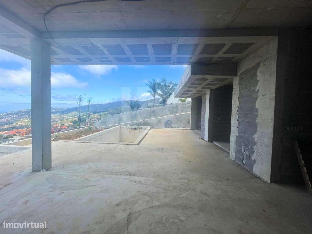 Moradia T3 de Luxo em construção com Piscina e Vista Mar no Arco da... - Grande imagem: 4/19
