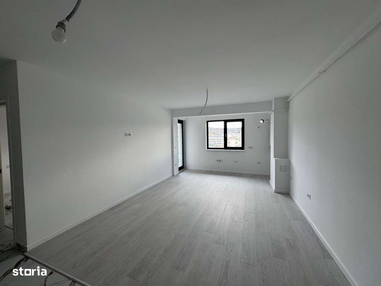 Apartament cu 2 camere Visan-2