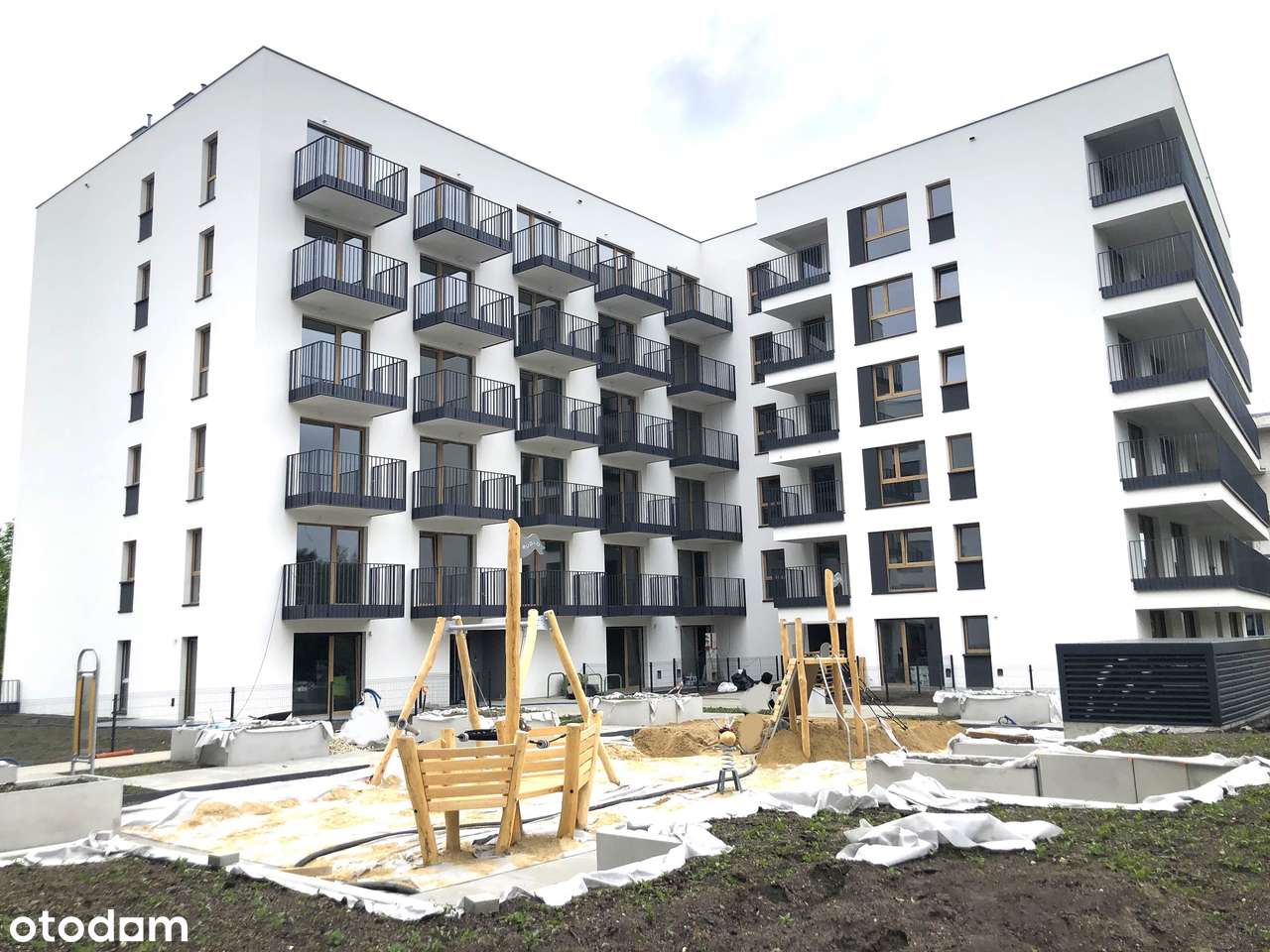 26,43m2, okolice ronda Solidarności.-3