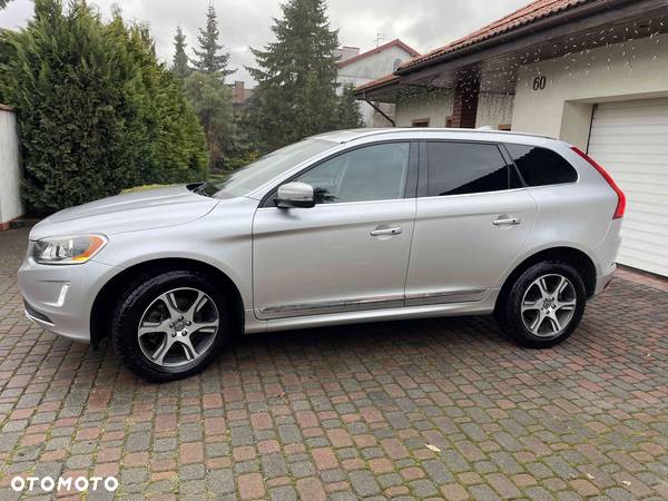 Volvo XC 60 - 2