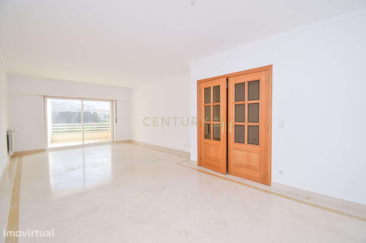 Apartamento T2 | Jardins da Parede | Arrendamento - Grande imagem: 4/28