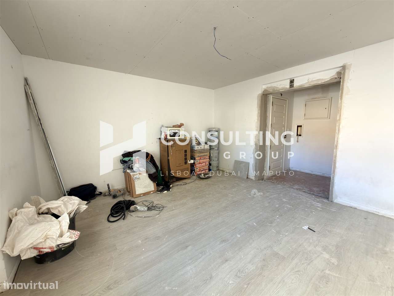Apartamento T3 Venda em Cacém e São Marcos,Sintra-9