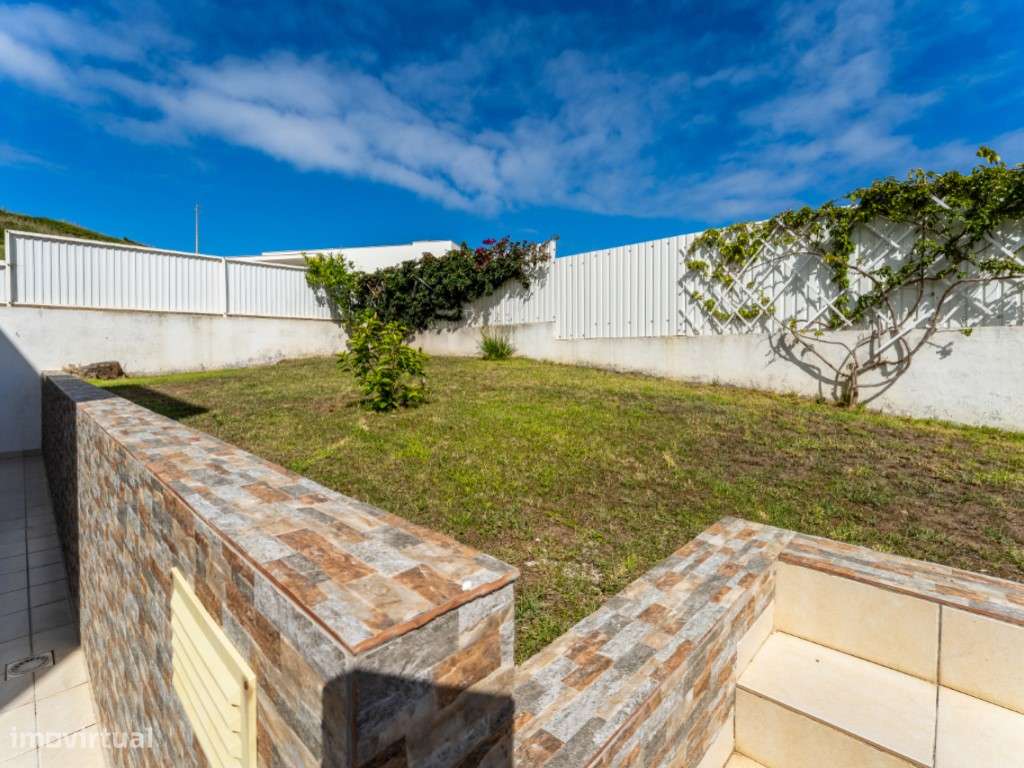Moradia T3 com vista para a Lagoa de Óbidos, piscina e amplas áreas...-34