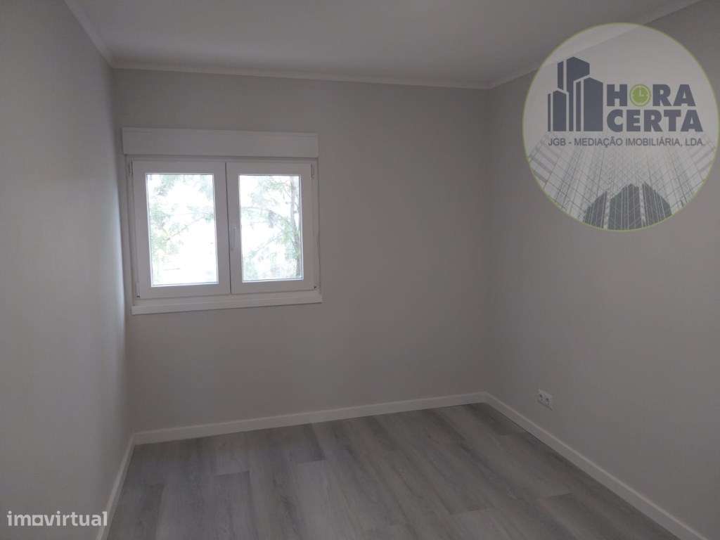 Apartamento T3 Laranjeiro!-5