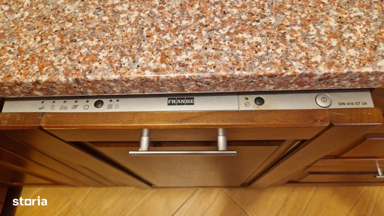 Comision 0 - Apartament în vilă, spațios, cu priveliște-13