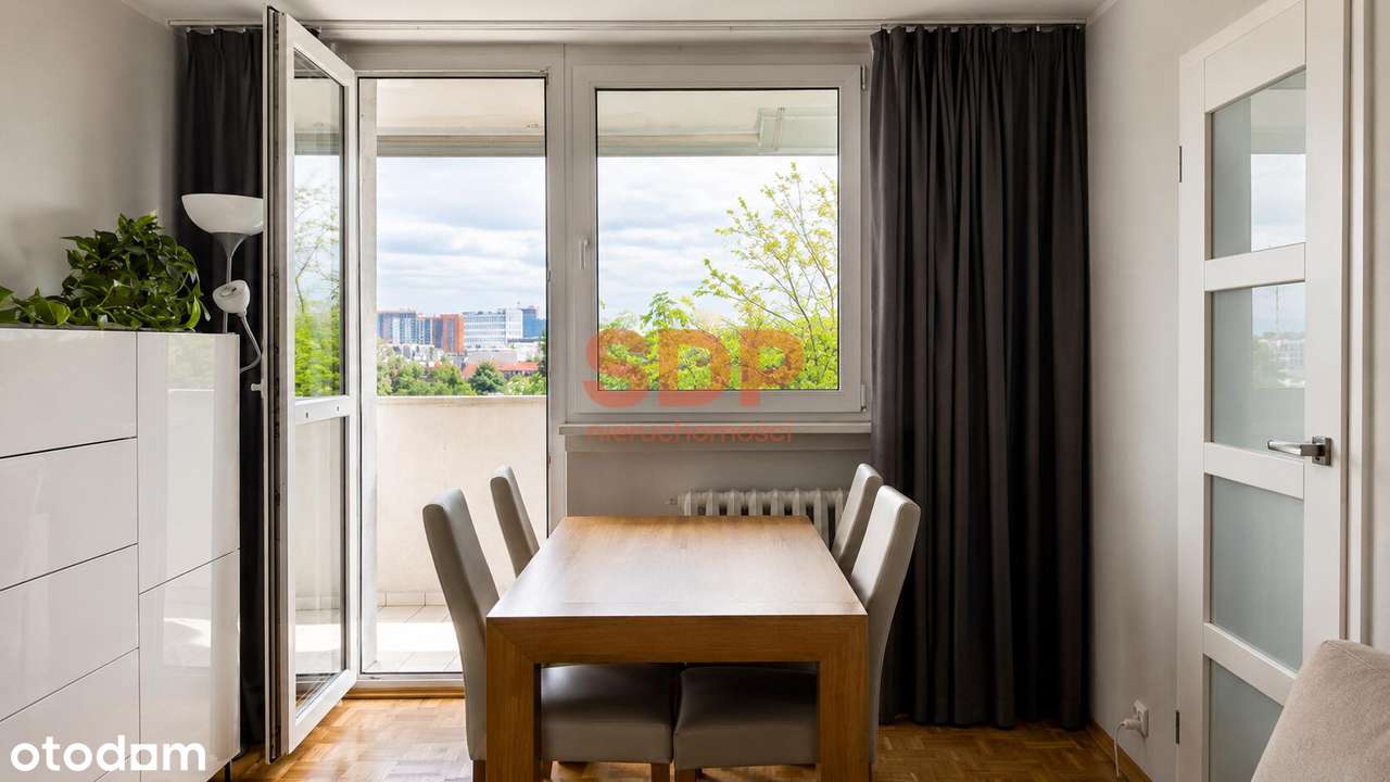Zadbane mieszkanie w zielonej okolicy | Loggia | Ostatnie piętro