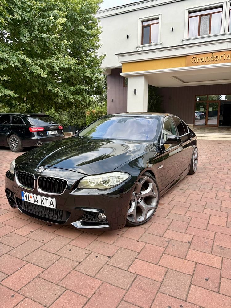 BMW 5 Series F10/F11/F07 [2010 - 2017] 2012