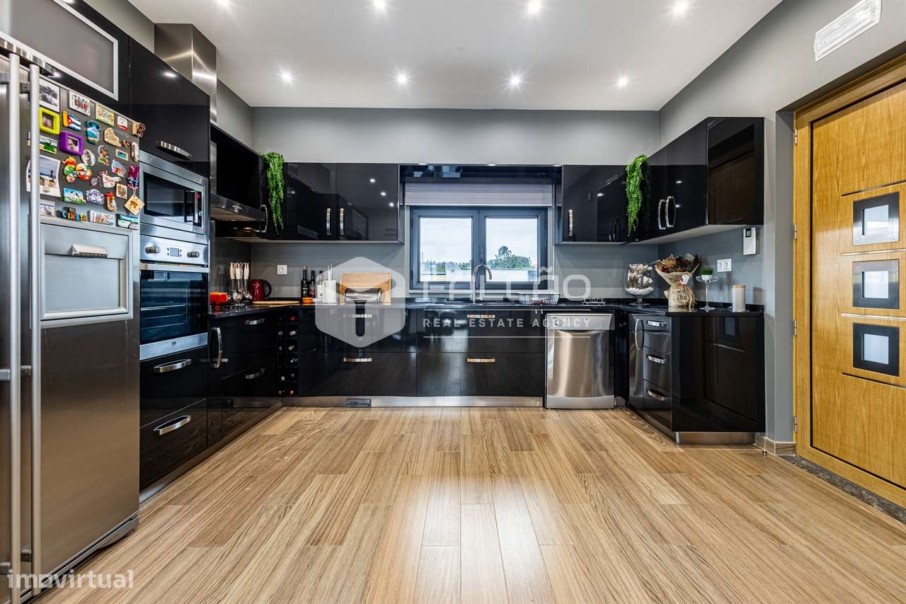 Moradia T3 Venda em Alpiarça,Alpiarça - Grande imagem: 4/57