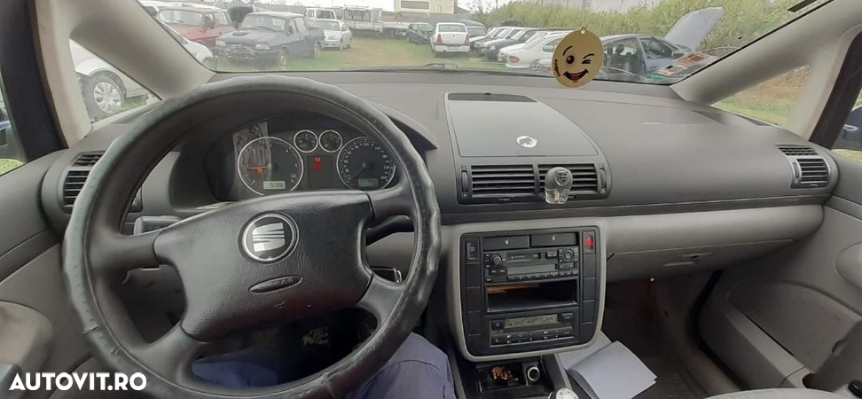 Dezmembam Seat Alhambra - 3