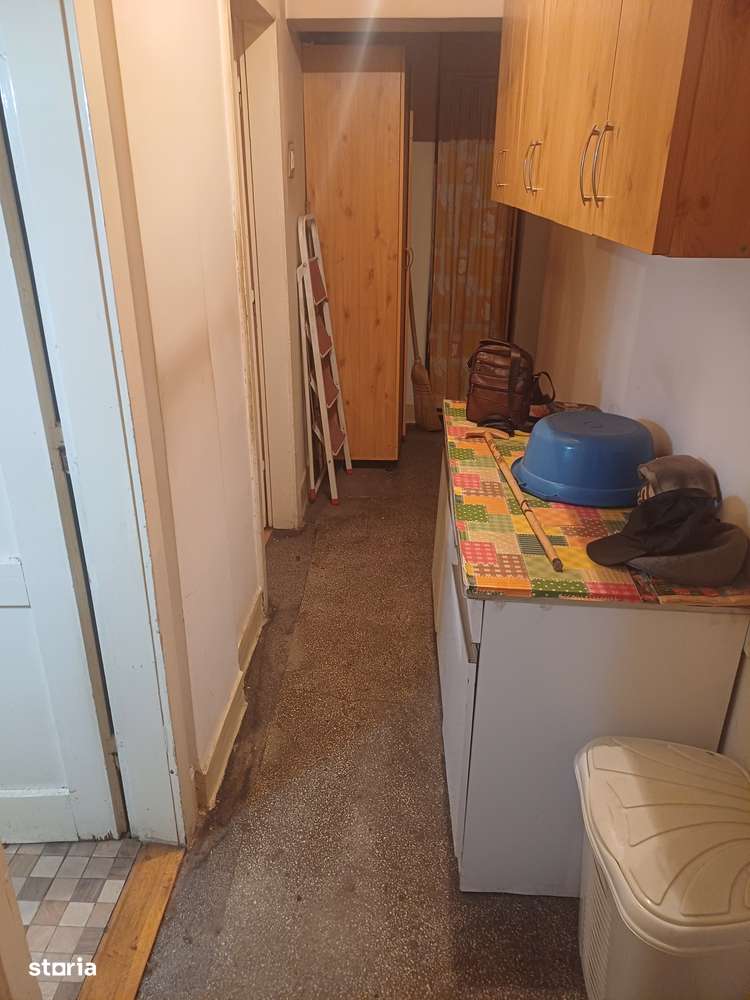 Vand apartament cu 2 camere in Centru-2