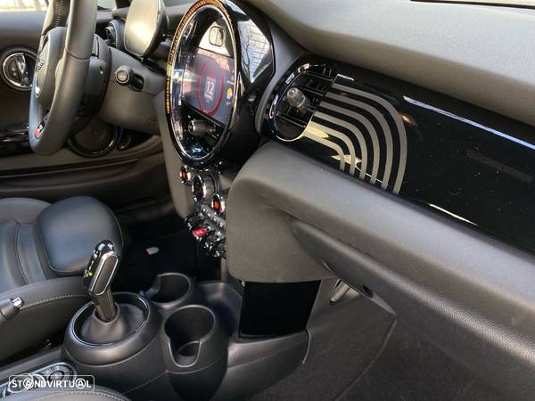 MINI Cooper Premium Extra Yours Auto - 19