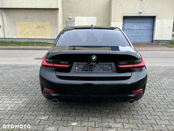 BMW Seria 3 318d Business Edition - 6