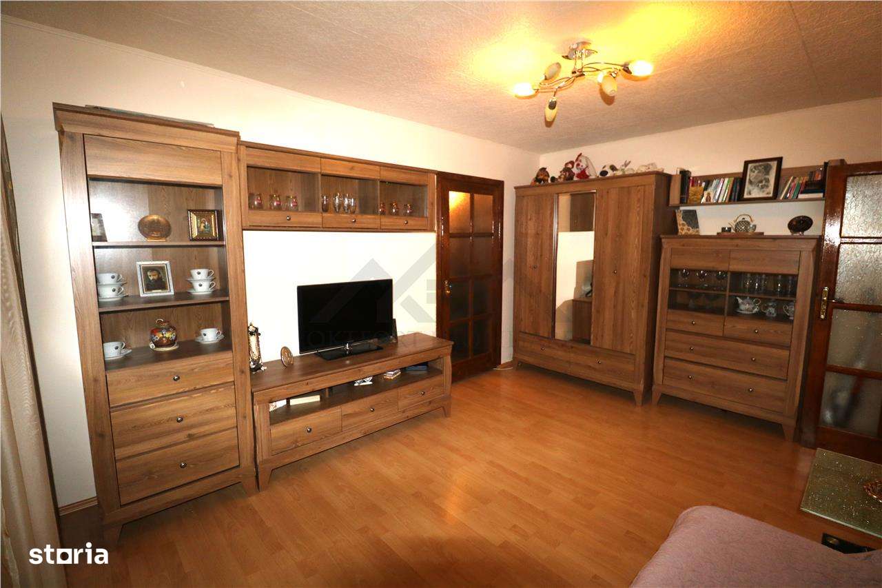 Apartament cu 2 camere, zona Bucovina - Imagine principală: 2/9