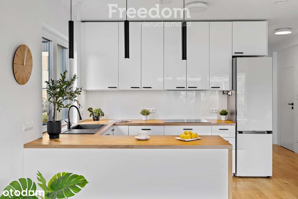 Nowoczesny segment z ogrodem i dużym poddaszem - Pełny obrazek: 3/18