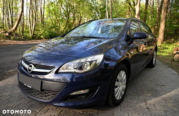 Opel Astra - 1