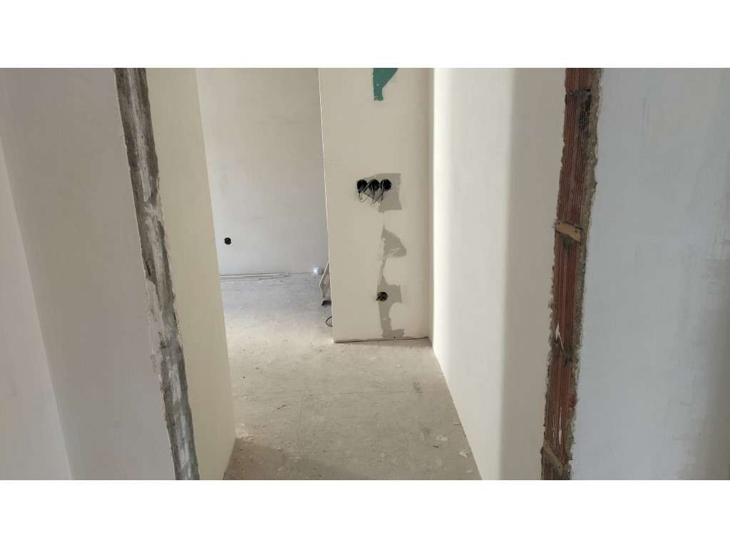 T3 Remodelado no Bairro de Montalvão-20