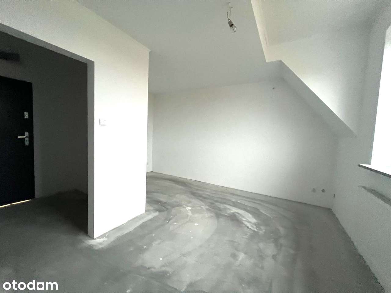 Kawalerka na Zaciszu || m. parkingowe || wyremontowany budynek z 2003-3