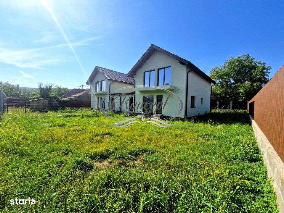 Casa cu garaj in zona Motel Gilau - Imagine principală: 1/16