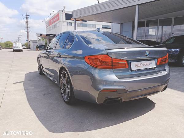 BMW M5 M550i xDrive AT - 4