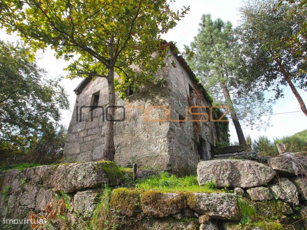 Quinta isolada - Amarante-12