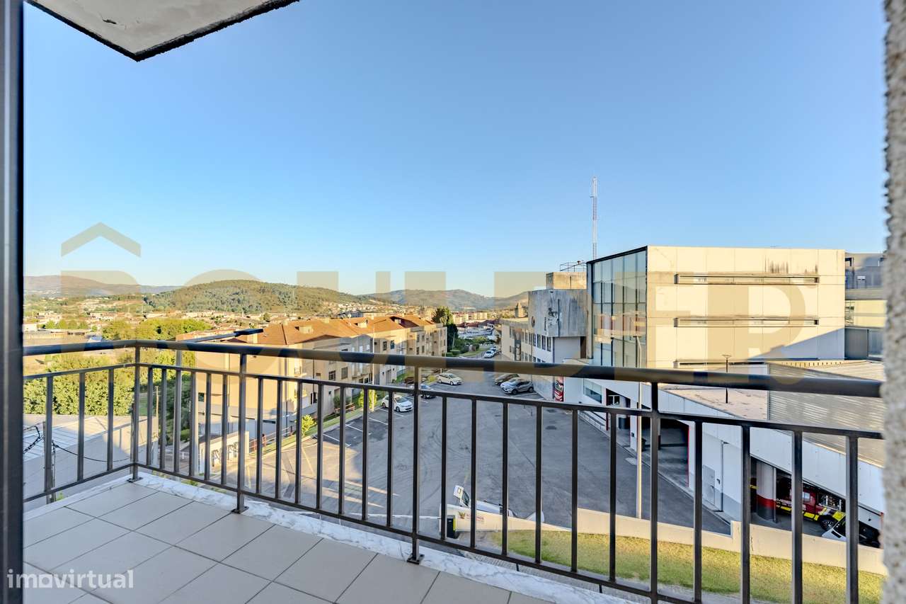 Apartamento T2 em Póvoa de Lanhoso-8